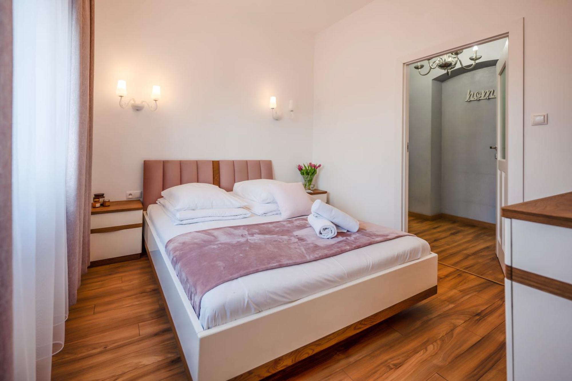 Florencja Parking Gratis Moxy Te&Am Cracow クラクフ エクステリア 写真