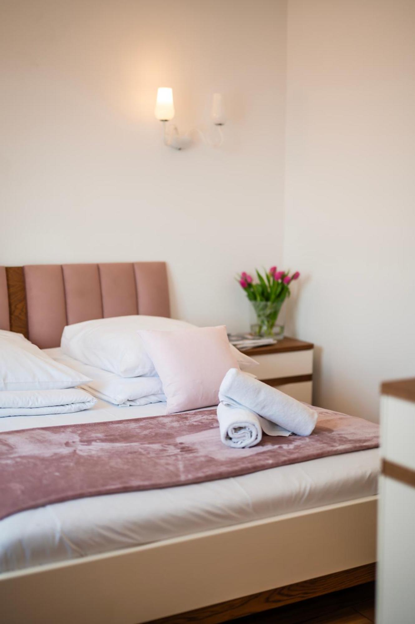 Florencja Parking Gratis Moxy Te&Am Cracow クラクフ エクステリア 写真